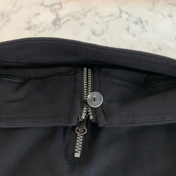 Lululemon black miniskirt - Picture 8 of 8